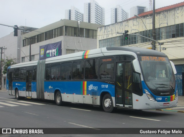 Cidade Alta Transportes 1.110 na cidade de Recife, Pernambuco, Brasil, por Gustavo Felipe Melo. Número da foto: #7559502.