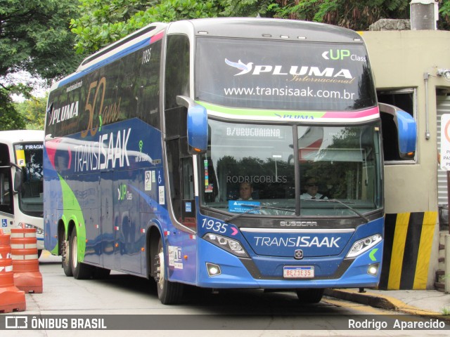 Trans Isaak Turismo 1935 na cidade de São Paulo, São Paulo, Brasil, por Rodrigo  Aparecido. Número da foto: #7563771.
