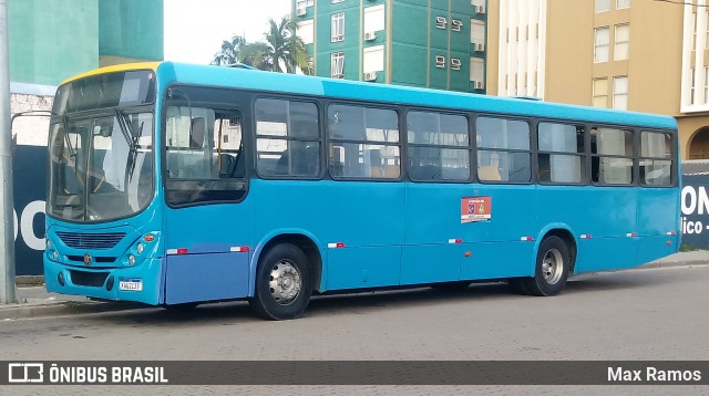 COOTRAVIPA 2839 na cidade de Porto Alegre, Rio Grande do Sul, Brasil, por Max Ramos. Número da foto: #7564296.