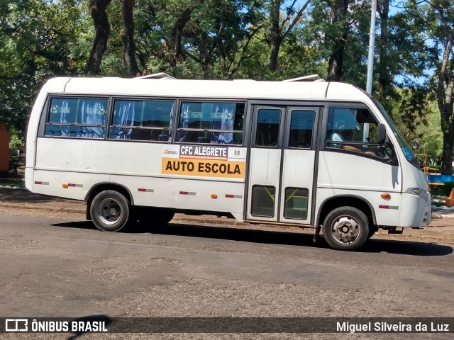 Auto-Escola Alegrete 4439 na cidade de Alegrete, Rio Grande do Sul, Brasil, por Miguel Silveira da Luz. Número da foto: #7564316.