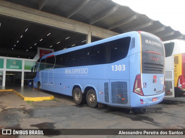 Real Expresso 1303 na cidade de Araguari, Minas Gerais, Brasil, por Alessandro Pereira dos Santos. ID da foto: 7567070.