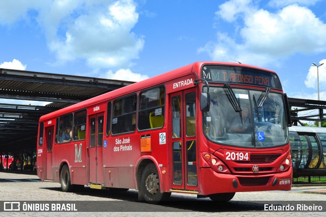 Auto Viação São José dos Pinhais 20194 na cidade de Curitiba, Paraná, Brasil, por Eduardo Ribeiro. ID da foto: 7567205.