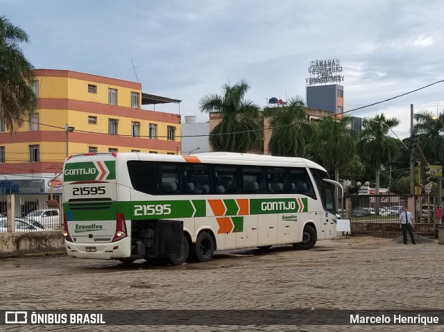 Empresa Gontijo de Transportes 21595 na cidade de Governador Valadares, Minas Gerais, Brasil, por Marcelo Henrique. ID da foto: 7567795.