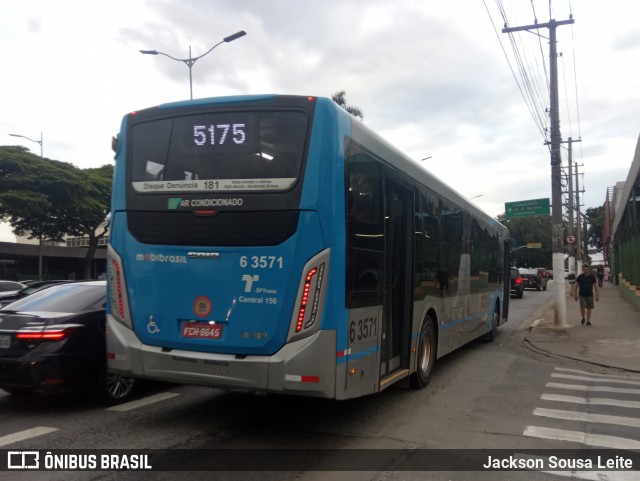 Viação Paratodos > São Jorge > Metropolitana São Paulo > Mobibrasil 6 3571 na cidade de São Paulo, São Paulo, Brasil, por Jackson Sousa Leite. ID da foto: 7492730.