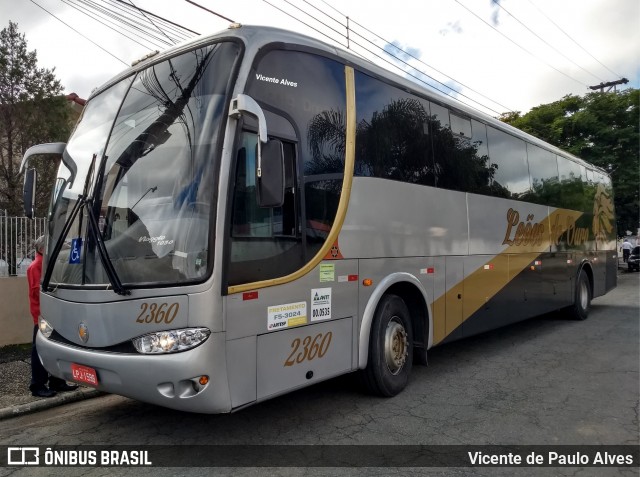 Ônibus Particulares 2360 na cidade de Aparecida, São Paulo, Brasil, por Vicente de Paulo Alves. Número da foto: #7491213.
