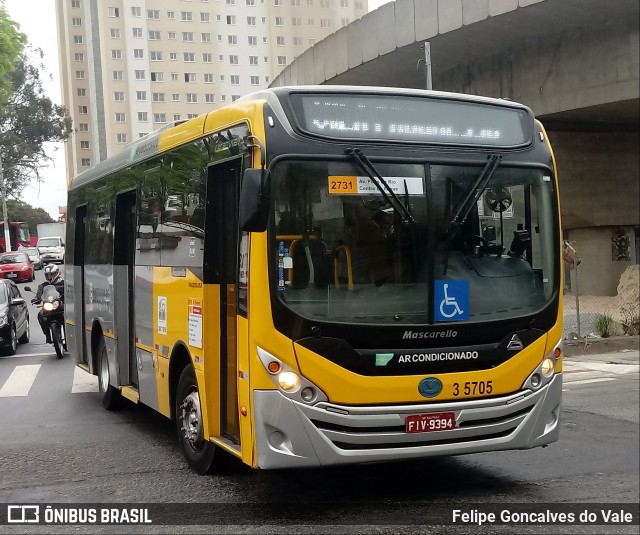Upbus Qualidade em Transportes 3 5705 na cidade de São Paulo, São Paulo, Brasil, por Felipe Goncalves do Vale. Número da foto: #7490874.