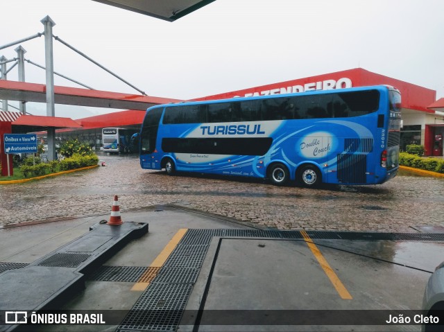 Turissul Catarinense Turismo 22010 na cidade de Miracatu, São Paulo, Brasil, por João Cleto. ID da foto: 7492196.