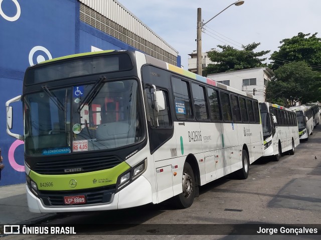 Viação Acari B42606 na cidade de Rio de Janeiro, Rio de Janeiro, Brasil, por Jorge Gonçalves. Número da foto: #7491547.