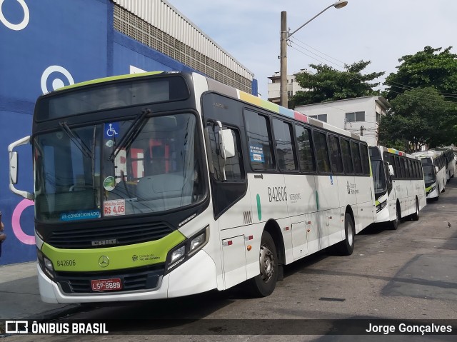 Viação Acari B42606 na cidade de Rio de Janeiro, Rio de Janeiro, Brasil, por Jorge Gonçalves. ID da foto: 7491547.