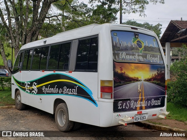 Motorhomes 6263 na cidade de Tiradentes, Minas Gerais, Brasil, por Ailton Alves. Número da foto: #7491842.