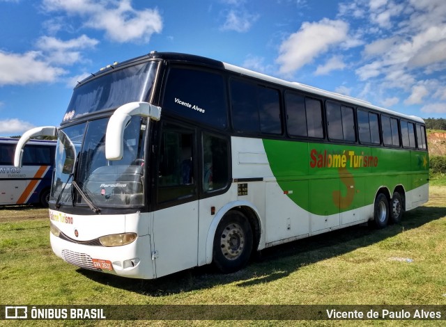 Salomé Turismo 2000 na cidade de Aparecida, São Paulo, Brasil, por Vicente de Paulo Alves. Número da foto: #7495153.