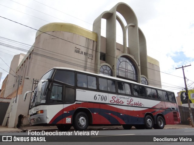 Expresso São Luiz 6700 na cidade de Rio Verde, Goiás, Brasil, por Deoclismar Vieira. Número da foto: #7495147.