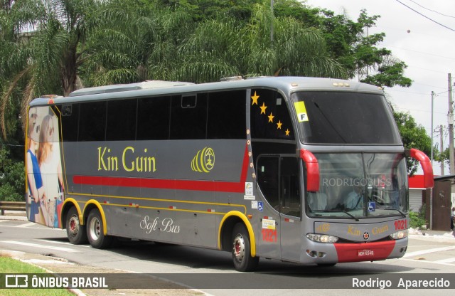 Kin-Guin Turismo e Transporte 1021 na cidade de São Paulo, São Paulo, Brasil, por Rodrigo  Aparecido. Número da foto: #7495933.