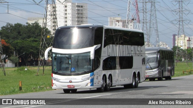 Auto Viação Catarinense 3722 na cidade de São José dos Campos, São Paulo, Brasil, por Alex Ramos Ribeiro. Número da foto: #7494951.
