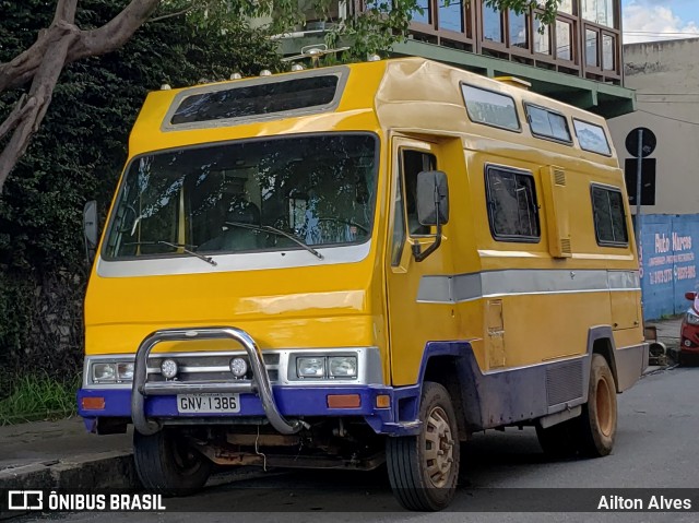 Motorhomes 1386 na cidade de Belo Horizonte, Minas Gerais, Brasil, por Ailton Alves. ID da foto: 7494864.