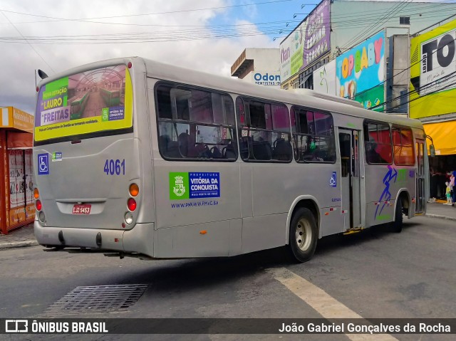 Viação Rosa Vitória da Conquista 4061 na cidade de Vitória da Conquista, Bahia, Brasil, por João Gabriel Gonçalves da Rocha. ID da foto: 7494575.