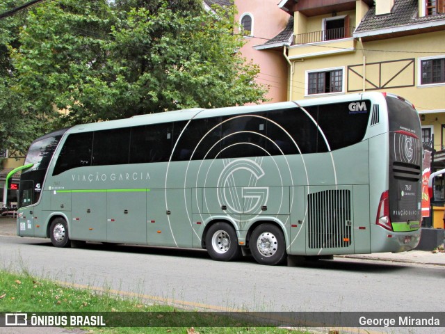 Viação Garcia 7867 na cidade de Campos do Jordão, São Paulo, Brasil, por George Miranda. Número da foto: #7497936.