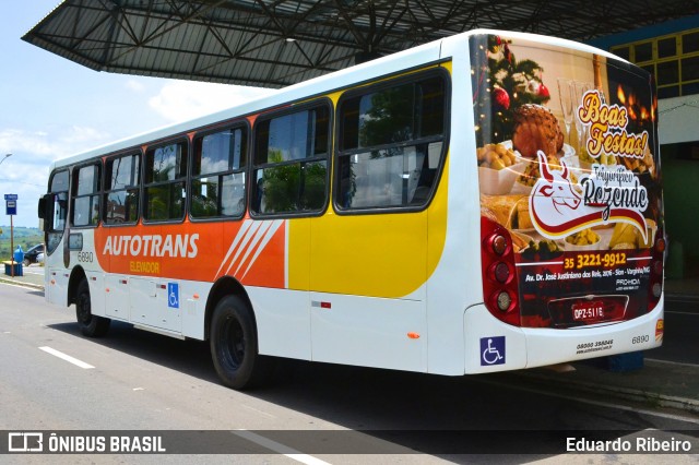 Autotrans > Turilessa 6890 na cidade de Varginha, Minas Gerais, Brasil, por Eduardo Ribeiro. ID da foto: 7497646.