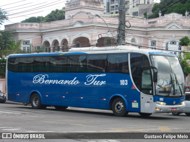 Bernardo Turismo 103 na cidade de Recife, Pernambuco, Brasil, por Gustavo Felipe Melo. Número da foto: #7498001.