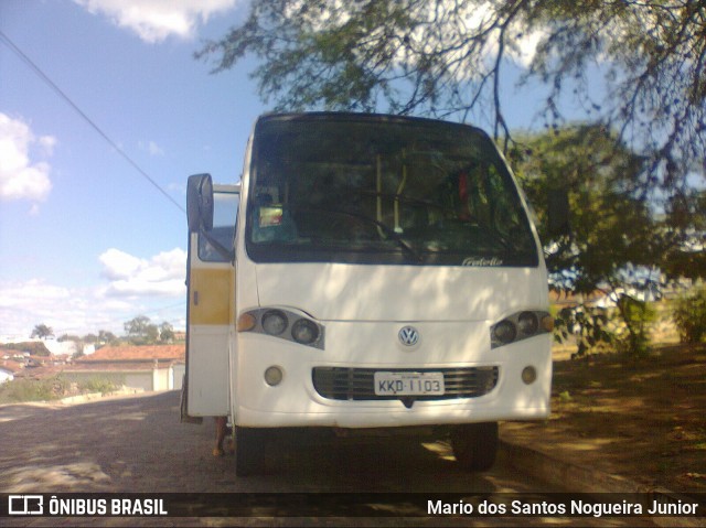 Escolares 1103 na cidade de Piritiba, Bahia, Brasil, por Mario dos Santos Nogueira Junior. ID da foto: 7501510.