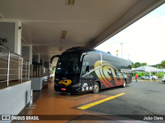 Expresso Nordeste 5577 na cidade de Pardinho, São Paulo, Brasil, por João Cleto. Número da foto: #7502547.