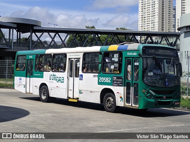 OT Trans - Ótima Salvador Transportes 20582 na cidade de Salvador, Bahia, Brasil, por Victor São Tiago Santos. ID da foto: 7503585.