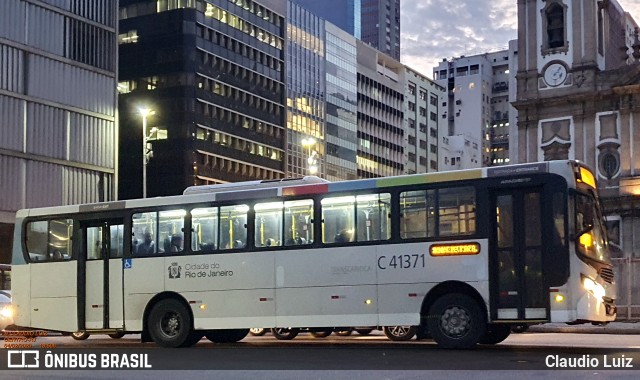 Real Auto Ônibus C 41371 na cidade de Rio de Janeiro, Rio de Janeiro, Brasil, por Claudio Luiz. Número da foto: #7503845.
