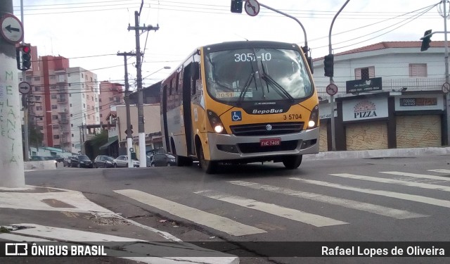 Upbus Qualidade em Transportes 3 5704 na cidade de São Paulo, São Paulo, Brasil, por Rafael Lopes de Oliveira. Número da foto: #7506179.