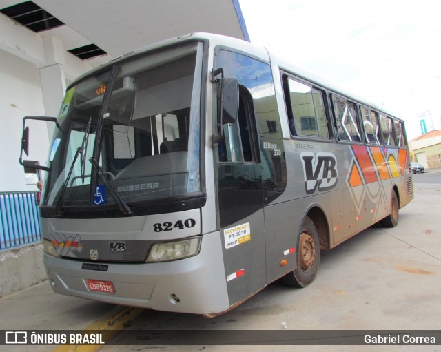 VB Transportes e Turismo 8240 na cidade de Capivari, São Paulo, Brasil, por Gabriel Correa. Número da foto: #7509738.
