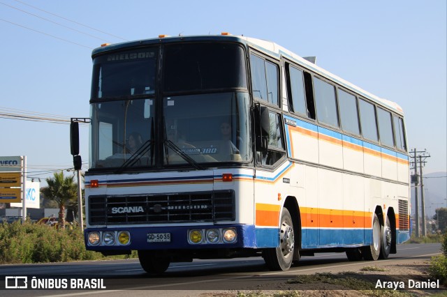 Motorhomes na cidade de Coquimbo, Elqui, Coquimbo, Chile, por Araya Daniel . Número da foto: #7511482.