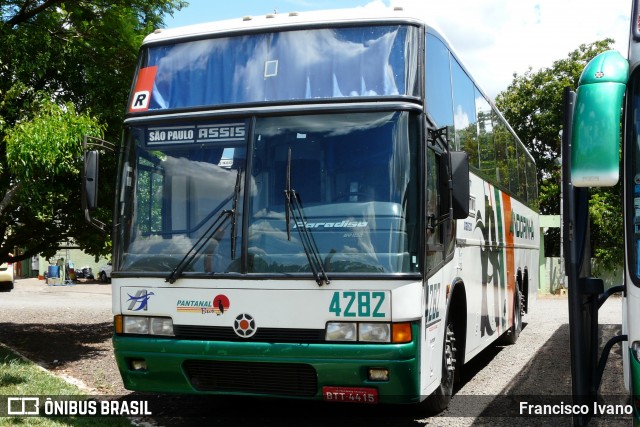 Empresa de Transportes Andorinha 4282 na cidade de Assis, São Paulo, Brasil, por Francisco Ivano. ID da foto: 7571161.