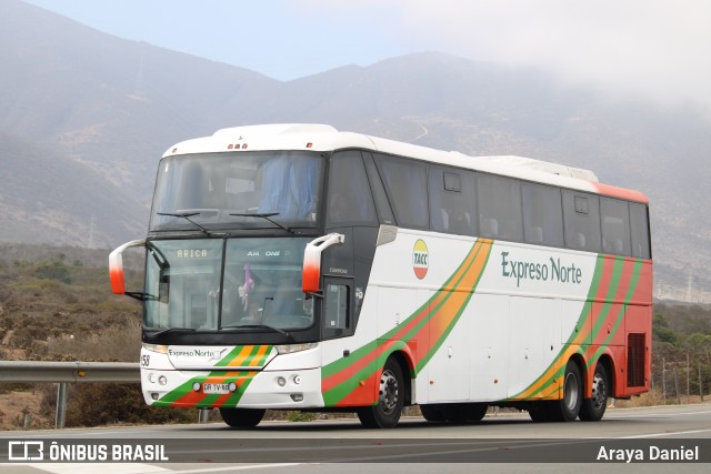 Expreso Norte 158 na cidade de Los Vilos, Choapa, Coquimbo, Chile, por Araya Daniel . Número da foto: #7571037.