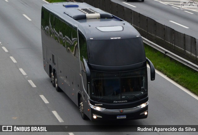 Ônibus Particulares 2014 na cidade de Santa Isabel, São Paulo, Brasil, por Rudnei Aparecido da Silva. ID da foto: 7572470.