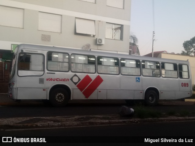 Vaucher e Cia. 089 na cidade de Alegrete, Rio Grande do Sul, Brasil, por Miguel Silveira da Luz. Número da foto: #7572504.