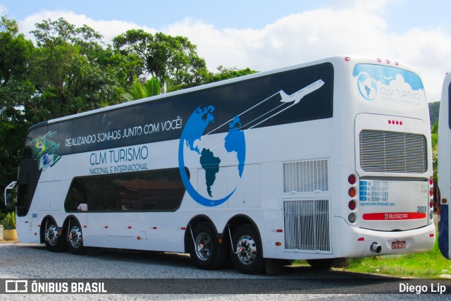 CLM Turismo Nacional e Internacional 28008 na cidade de Balneário Camboriú, Santa Catarina, Brasil, por Diego Lip. Número da foto: #7597237.