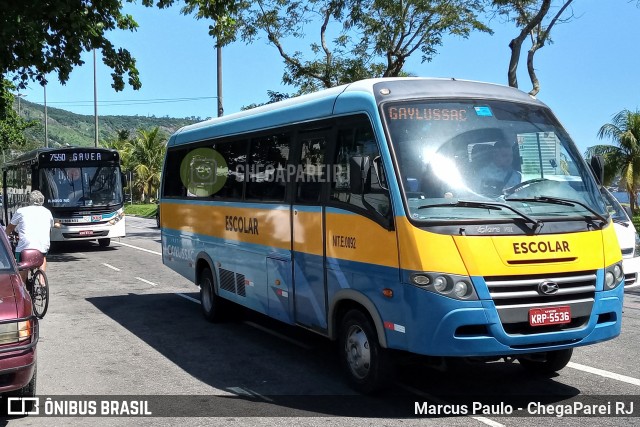 Escolares NIT.E.0092 na cidade de Niterói, Rio de Janeiro, Brasil, por Marcus Paulo - ChegaParei RJ. Número da foto: #7600069.