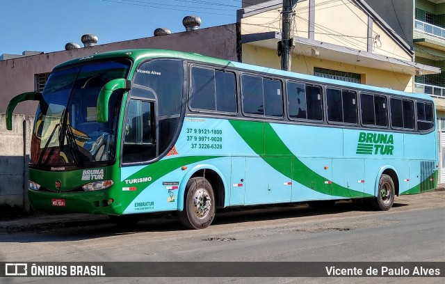 Bruna Tur 8241 na cidade de Santo Antônio do Monte, Minas Gerais, Brasil, por Vicente de Paulo Alves. ID da foto: 7599742.