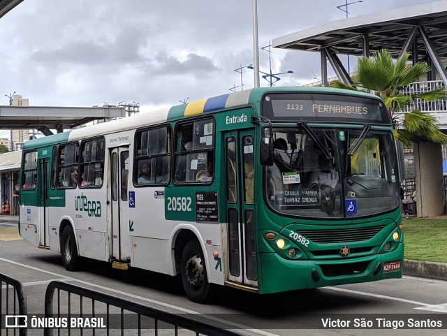 OT Trans - Ótima Salvador Transportes 20582 na cidade de Salvador, Bahia, Brasil, por Victor São Tiago Santos. ID da foto: 7599952.