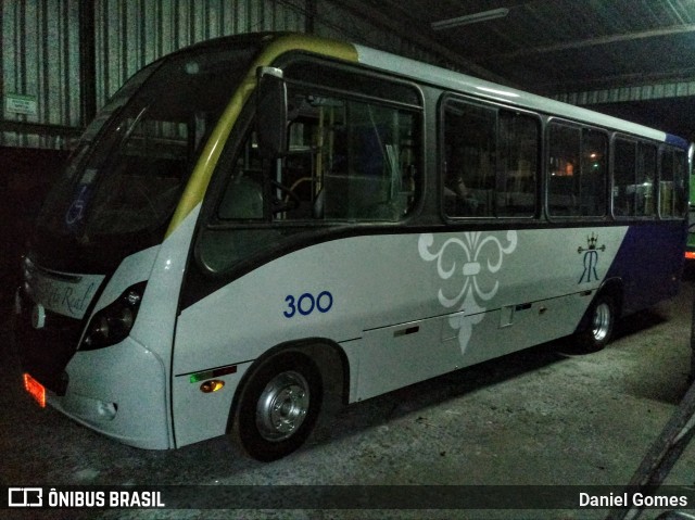 Turin Transportes 300 na cidade de Ouro Preto, Minas Gerais, Brasil, por Daniel Gomes. ID da foto: 7606284.