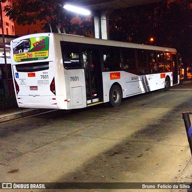 Metra - Sistema Metropolitano de Transporte 7601 na cidade de Diadema, São Paulo, Brasil, por Bruno  Felício da Silva. ID da foto: 7605463.