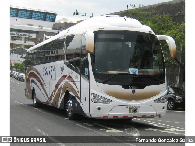 Turismo Solisa 100 na cidade de Catedral, San José, San José, Costa Rica, por Fernando Gonzalez Garita. Número da foto: #7605372.