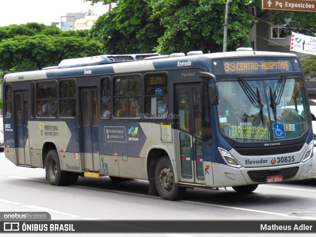 Coletivos São Lucas 30835 na cidade de Belo Horizonte, Minas Gerais, Brasil, por Matheus Adler. Número da foto: #7607407.
