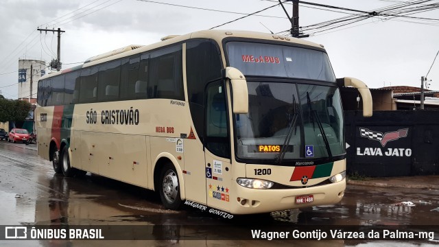Empresa São Cristóvão 1200 na cidade de Patos de Minas, Minas Gerais, Brasil, por Wagner Gontijo Várzea da Palma-mg. Número da foto: #7608989.