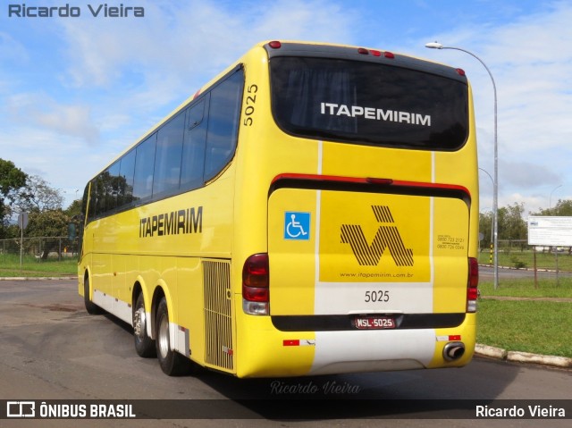 Viação Itapemirim 5025 na cidade de Brasília, Distrito Federal, Brasil, por Ricardo Vieira. Número da foto: #7608297.
