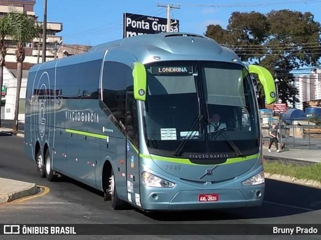 Viação Garcia 7949 na cidade de Ponta Grossa, Paraná, Brasil, por Bruny Prado. ID da foto: 7612378.