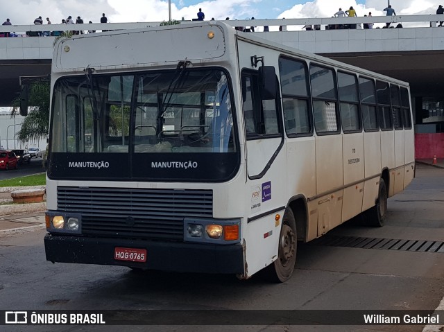 Ônibus Particulares 049 na cidade de Brasília, Distrito Federal, Brasil, por William Gabriel. Número da foto: #7611327.