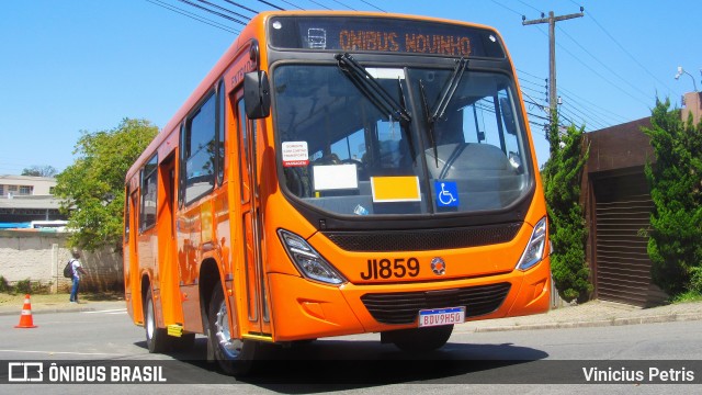Expresso Azul JI859 na cidade de Curitiba, Paraná, Brasil, por Vinicius Petris. Número da foto: #7616017.