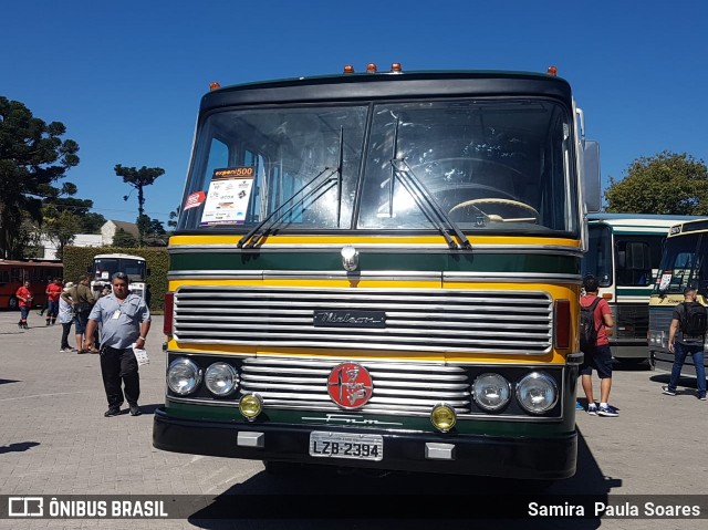 Ônibus Particulares 2394 na cidade de Curitiba, Paraná, Brasil, por Samira  Paula Soares. ID da foto: 7616466.