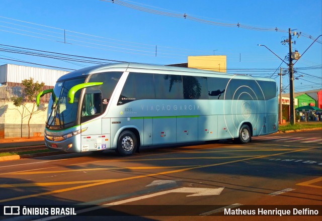 Viação Garcia 8295 na cidade de Londrina, Paraná, Brasil, por Matheus Henrique Delfino. ID da foto: 7614879.