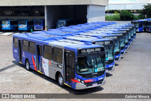 Empresa de Ônibus Vila Galvão 30.662 na cidade de Guarulhos, São Paulo, Brasil, por Gabriel Moura. ID da foto: 7616552.